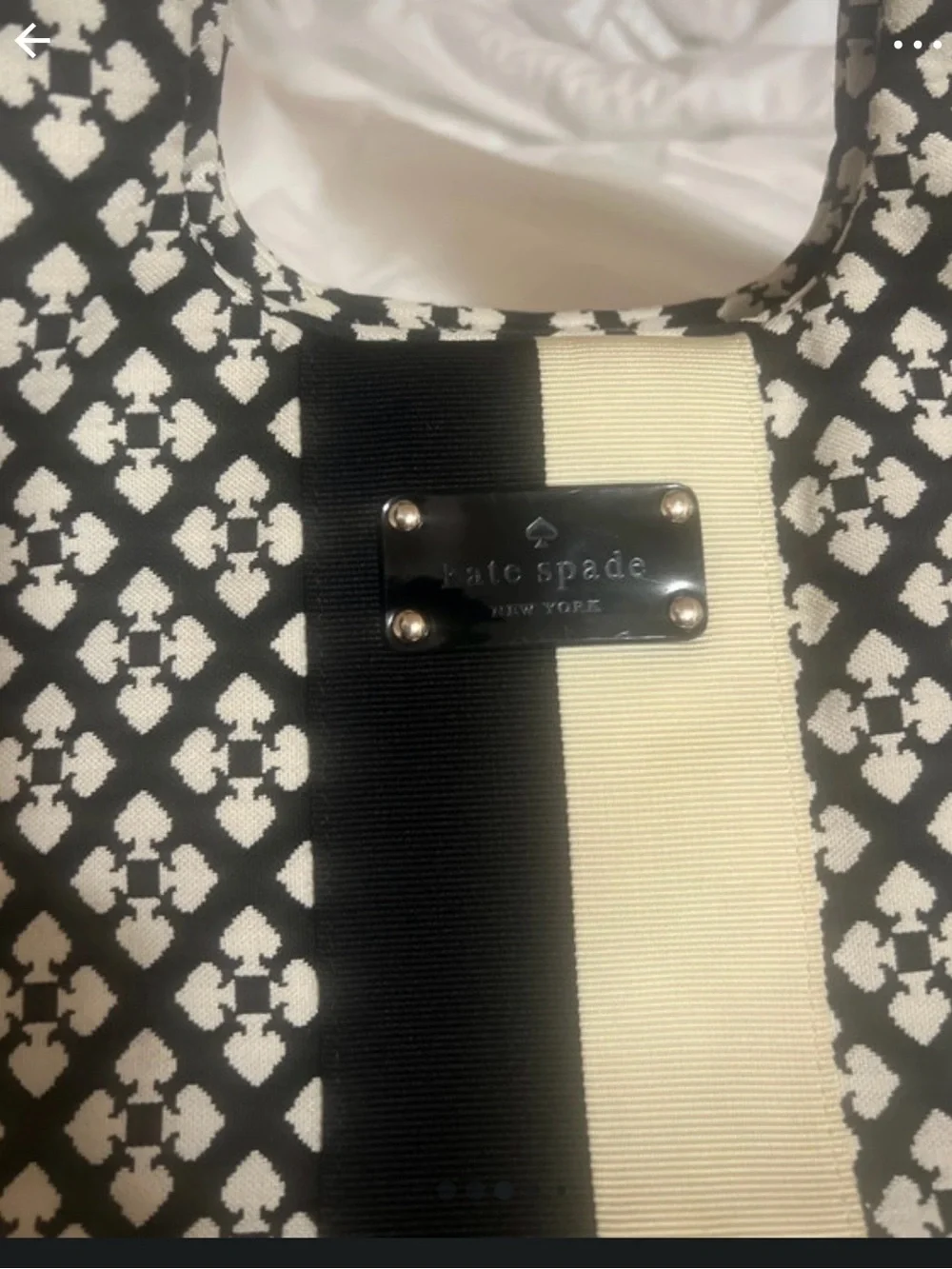 Kate Spade Black & Cream Patterned shoulder hobo Bag - comfortable to carrry